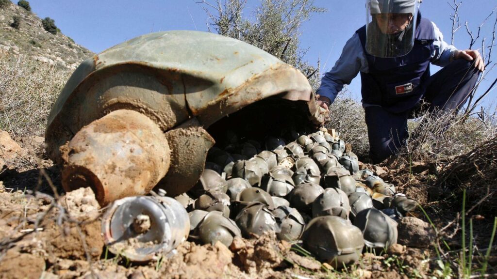 cluster bombs